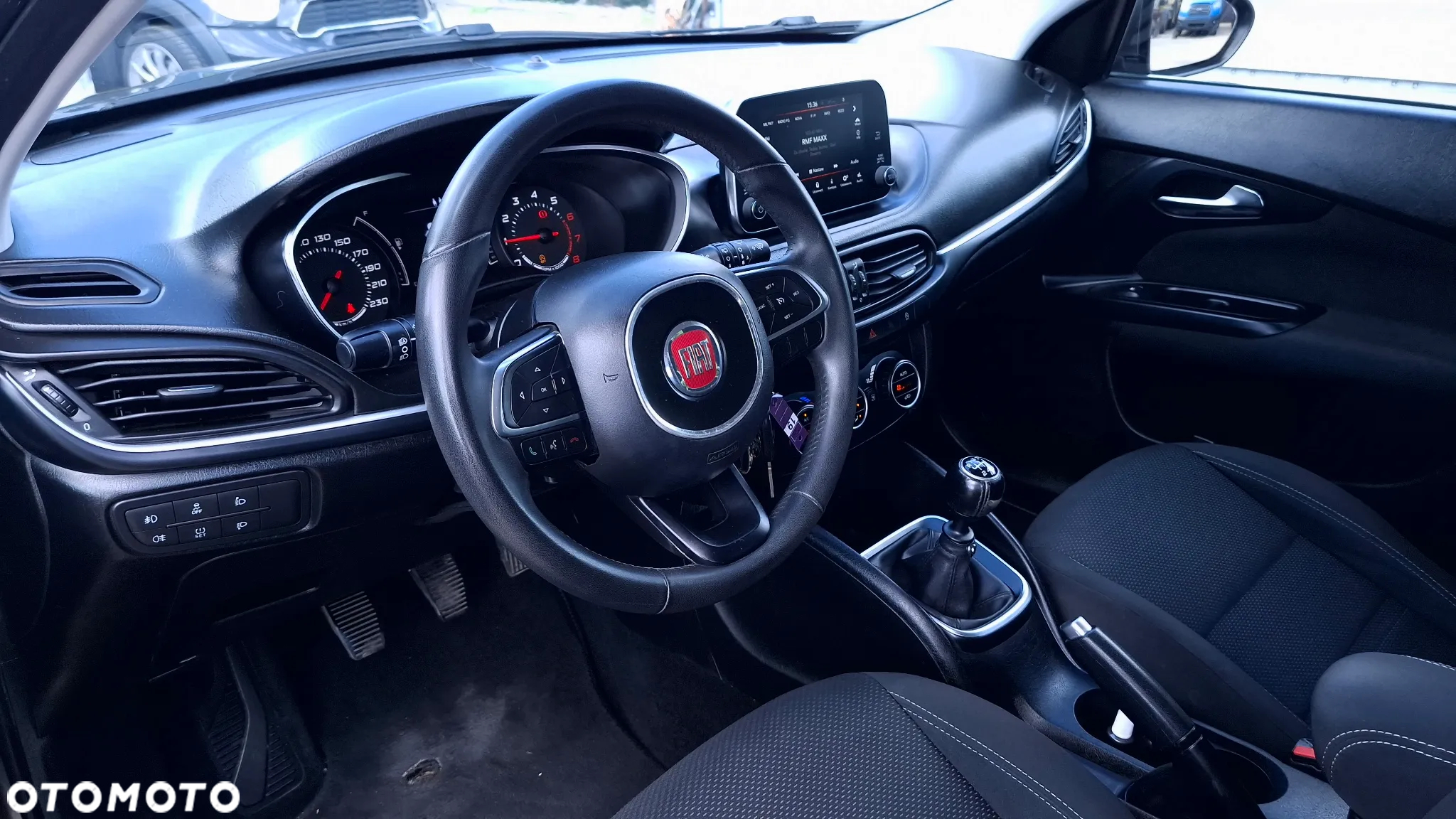 Fiat Tipo 1.4 T-Jet 16v Easy - 13