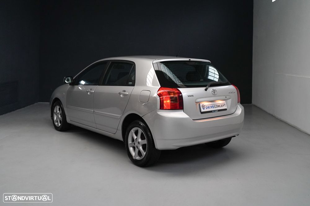 Toyota Corolla 1.4 Sol - 11