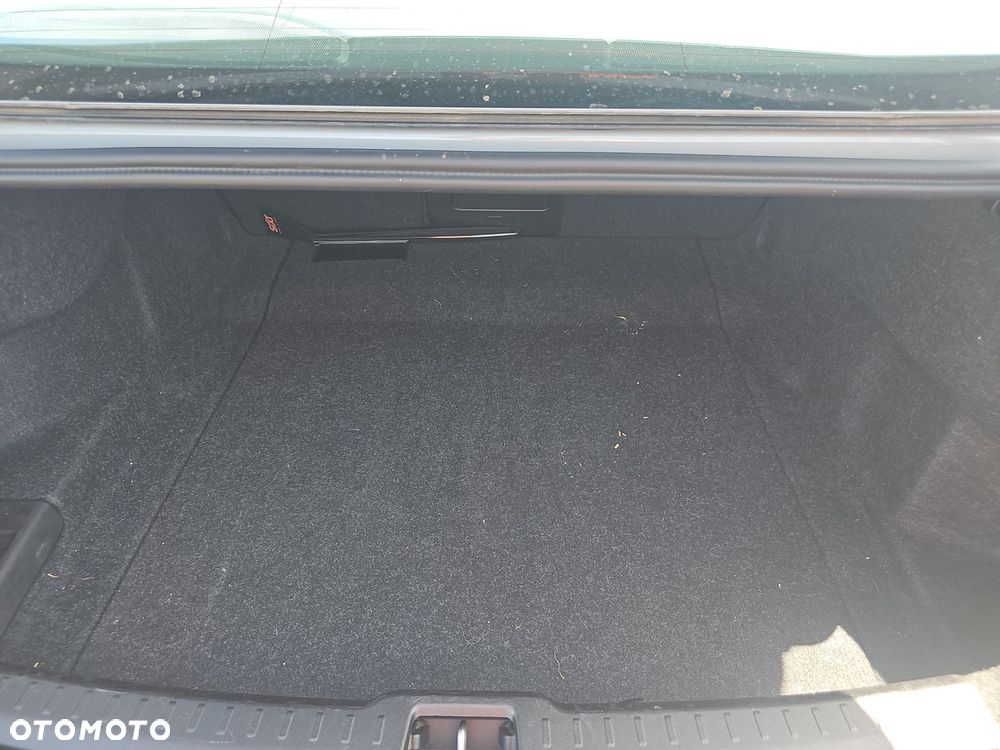 Volvo S60 B5 B AWD Plus Dark - 14