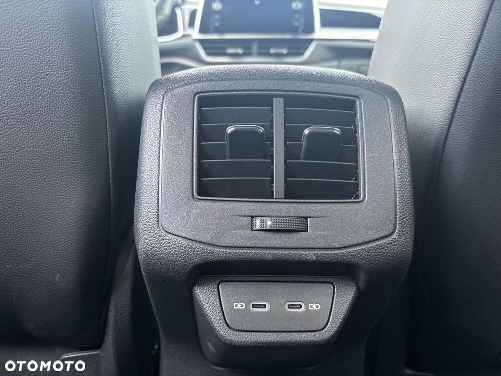 Volkswagen T-Roc 1.5 TSI R-Line DSG - 20