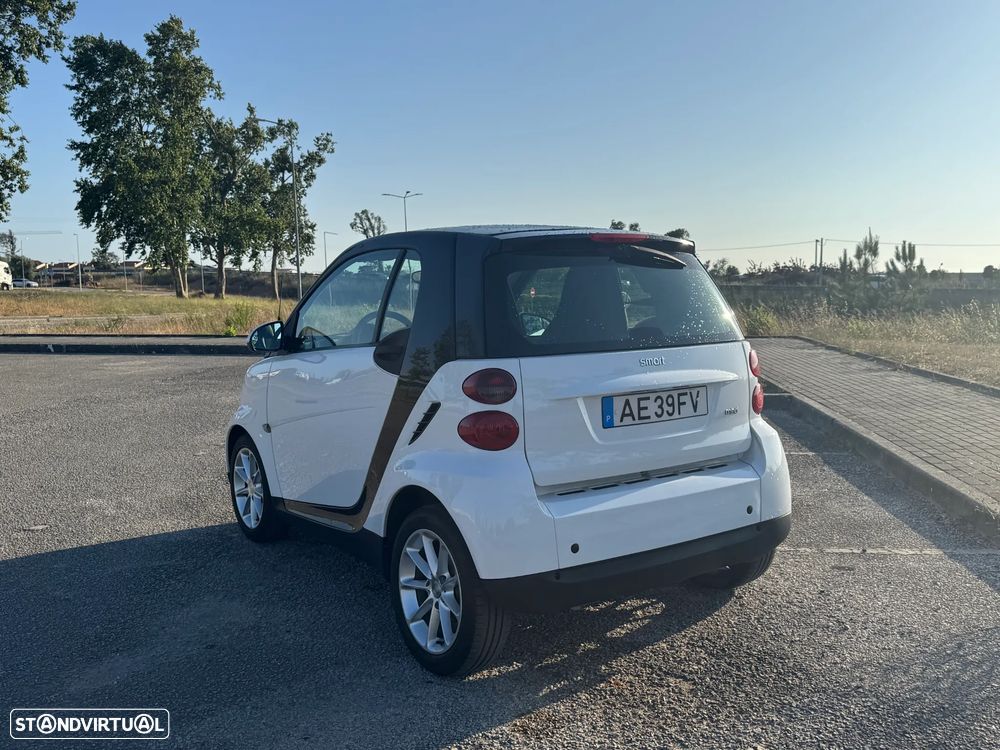 Smart ForTwo Coupé 1.0 mhd Pure 61 - 3