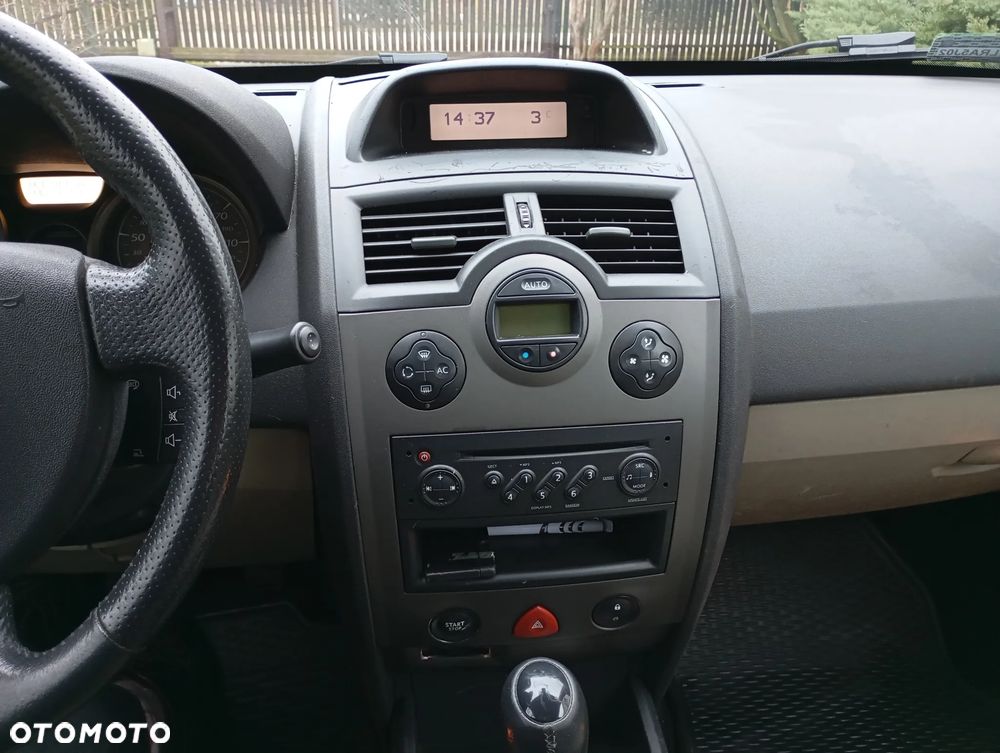 Renault Megane 1.6 16V Expression - 8