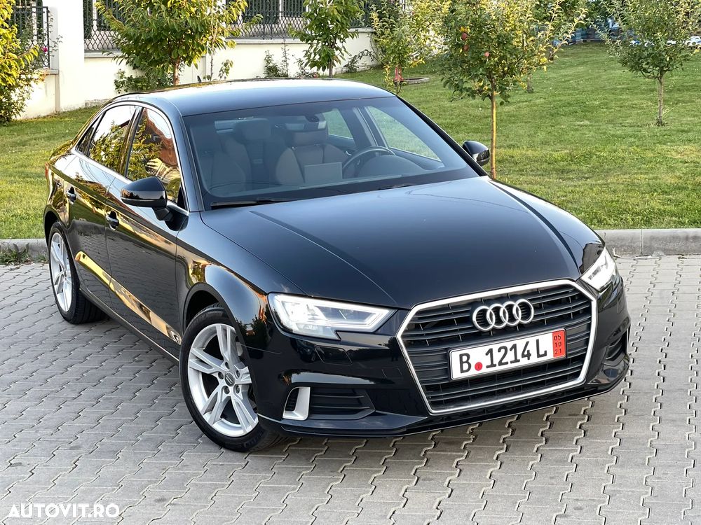 Audi A3 1.6 TDI Sportback S tronic sport - 2