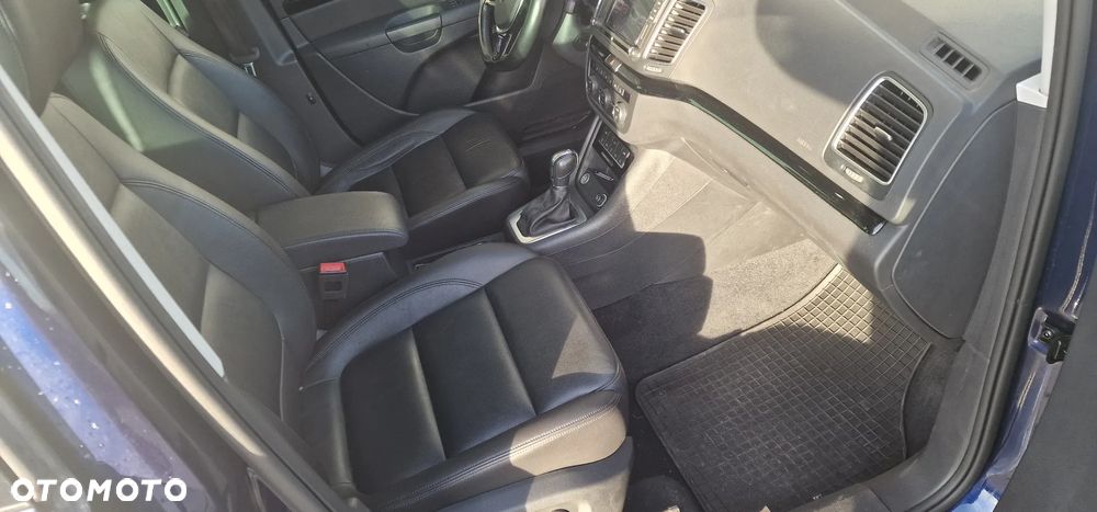 Volkswagen Sharan 2.0 TDI 4Mot Highline DSG - 16