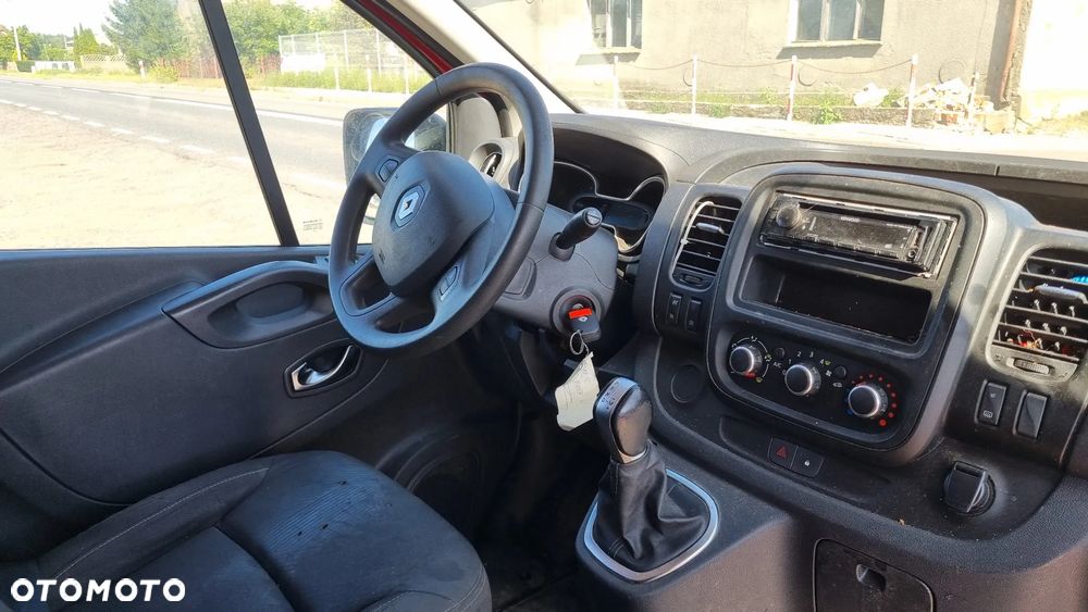 Renault Trafic - 19