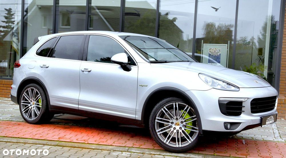 Porsche Cayenne - 3