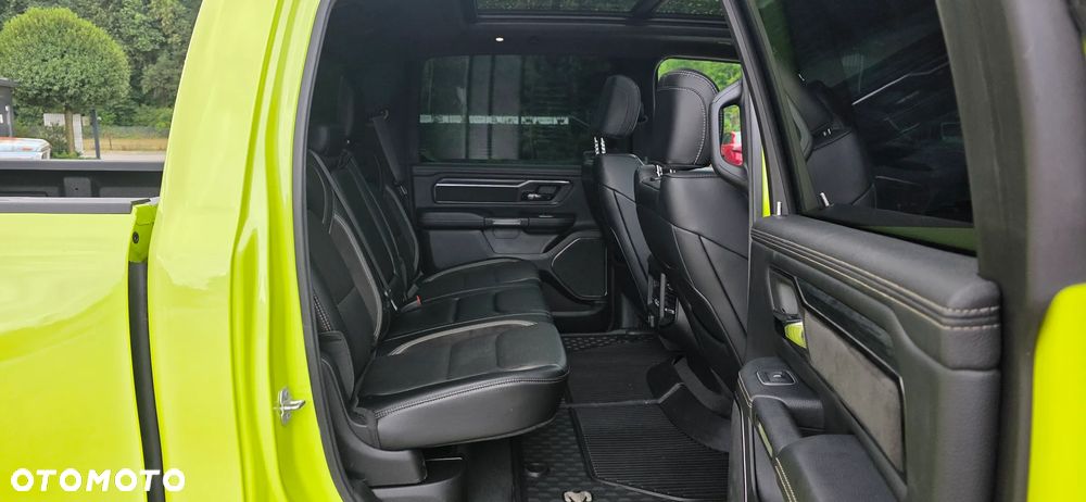 Dodge RAM 5.7 4x4 - 29