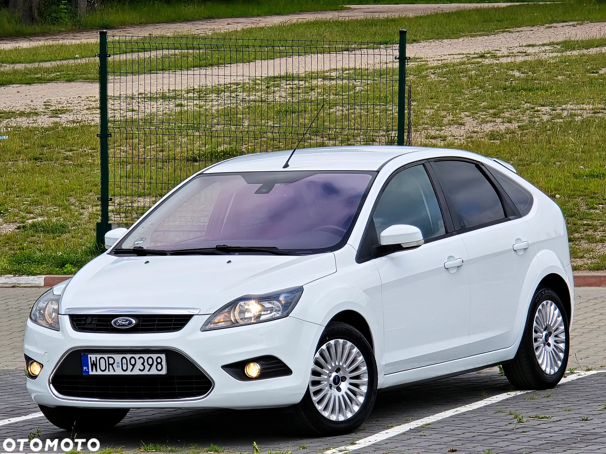 Ford Focus 1.8 FF Platinium X - 4