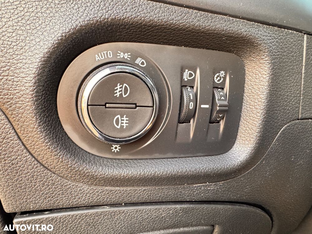 Opel Astra 1.5 D Start/Stop Business Edition - 22