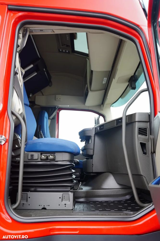 Volvo FH 460 / 7.4 M CORTINĂ / I-SAVE / I-PARK COOL / PUNTE RIDICATĂ / DIRECȚIE / CORTINĂ RANFORSATĂ - 36