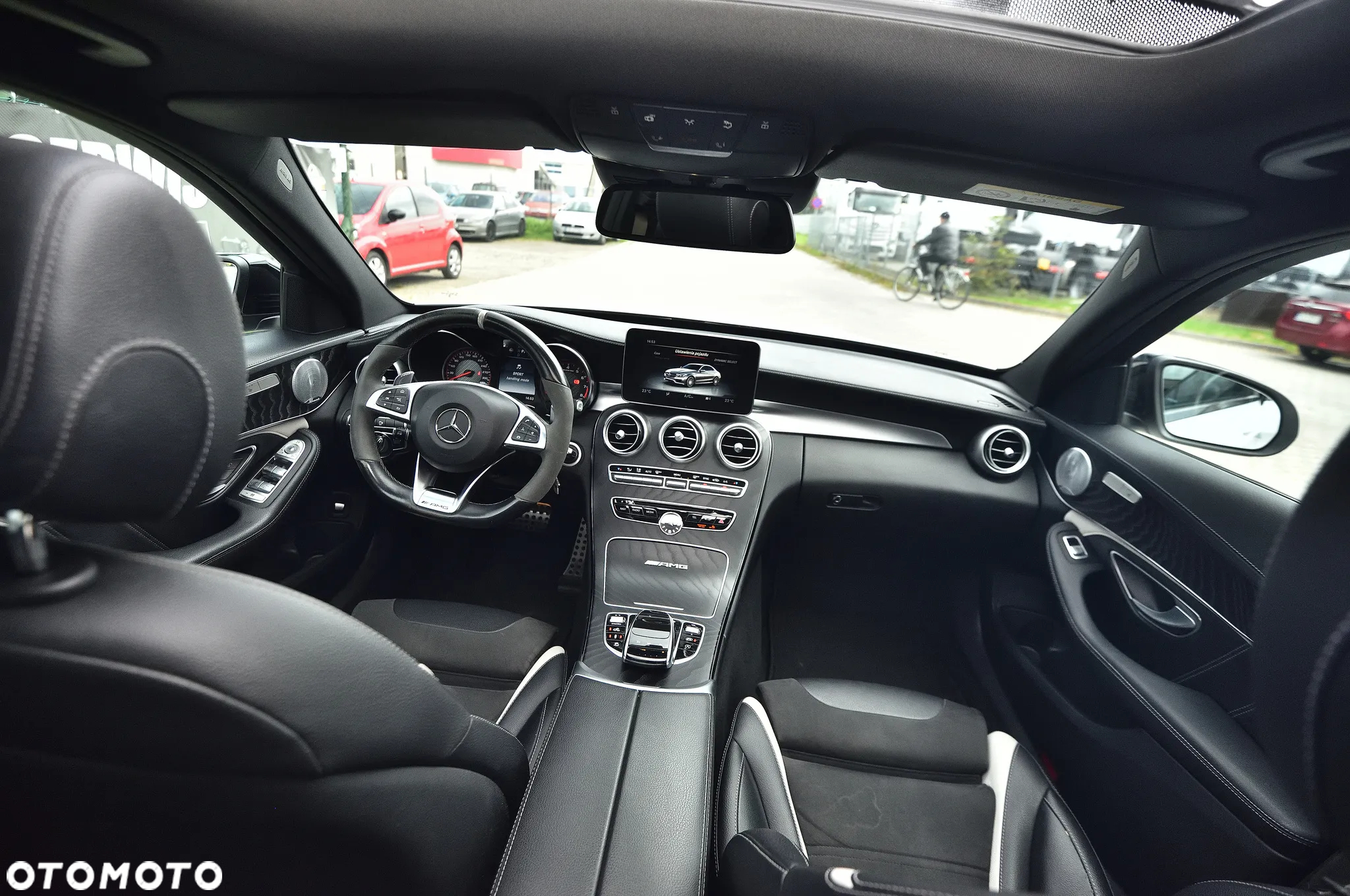 Mercedes-Benz Klasa C AMG 63 S - 39