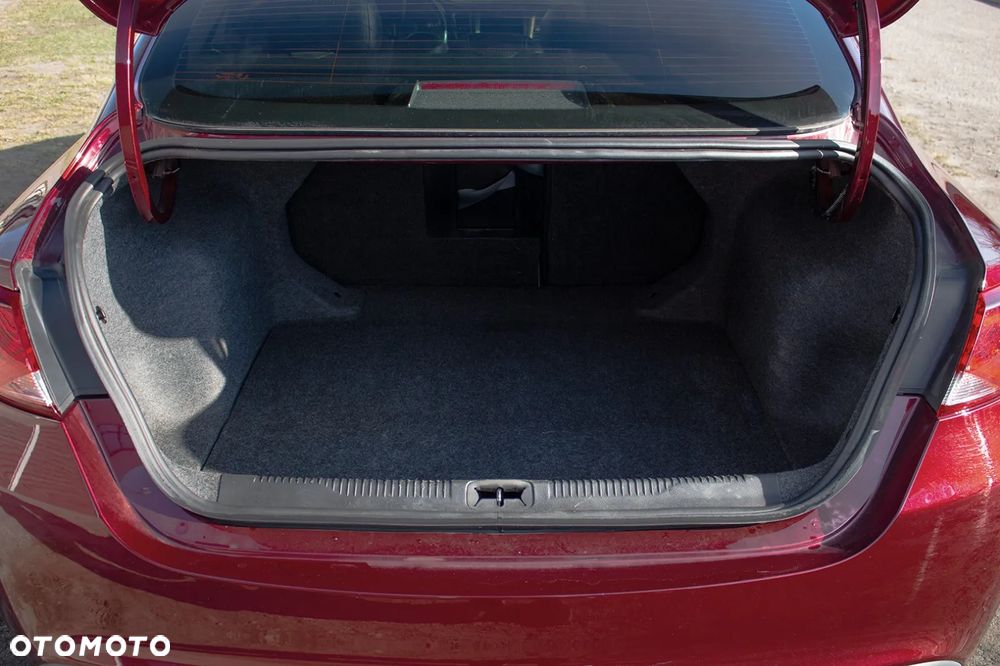 Chrysler 200 - 19