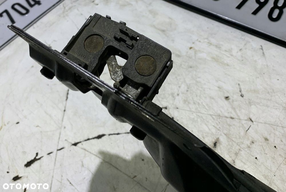 ZAMKI LINKI MASKI PRZEDNIEJ KOMPLET BMW E60 E61 - 1