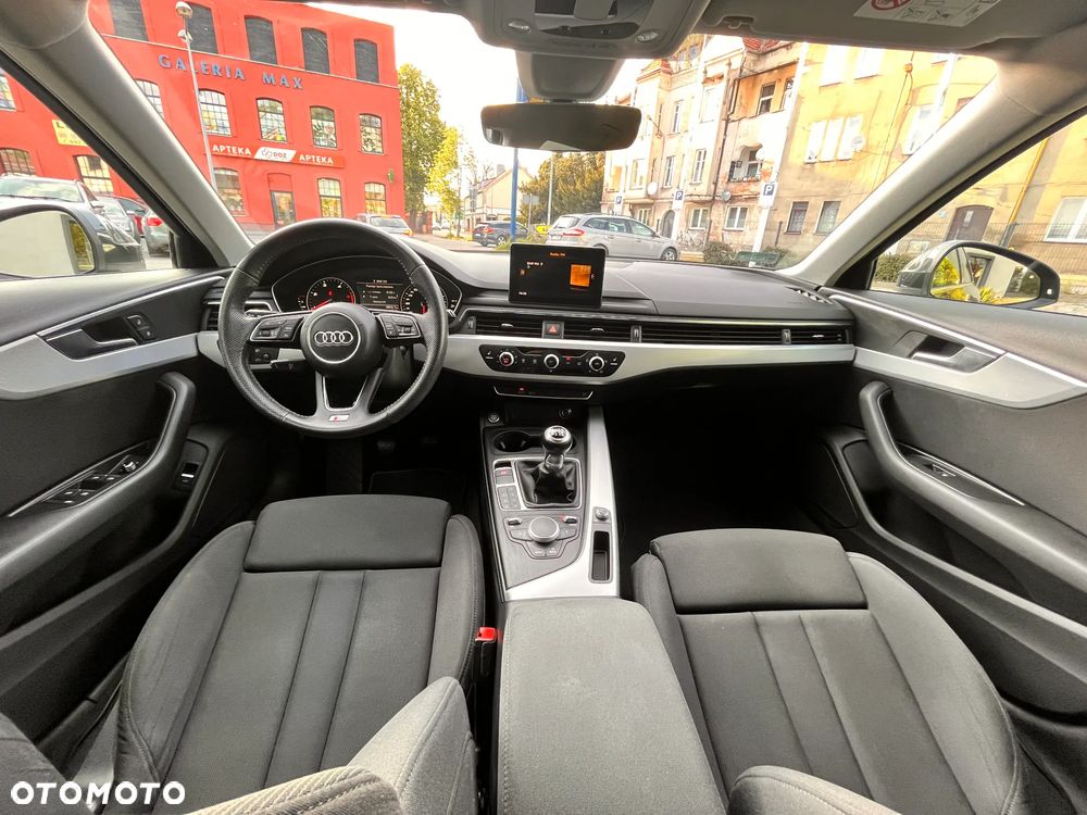 Audi A4 Avant 2.0 TDI - 7