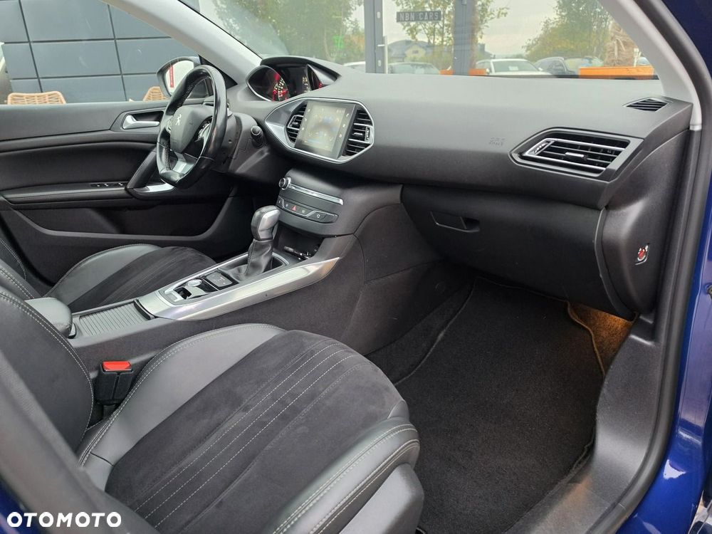 Peugeot 308 - 28