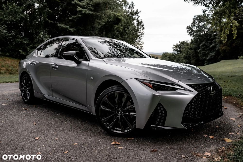 Lexus Is