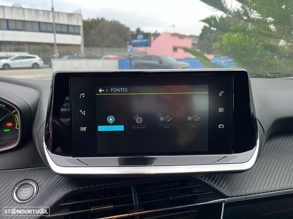 Peugeot e-2008 50 kWh Active Pack - 39