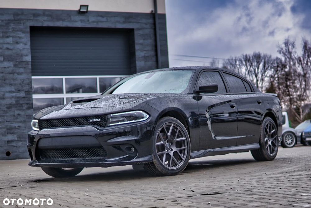 Dodge Charger - 1