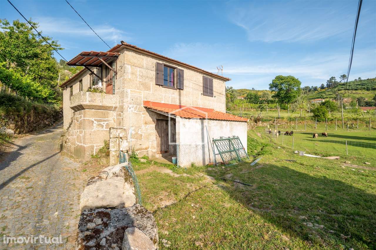 Moradia T3 Venda em Ferreiros de Tendais,Cinfães - Grande imagem: 2/21