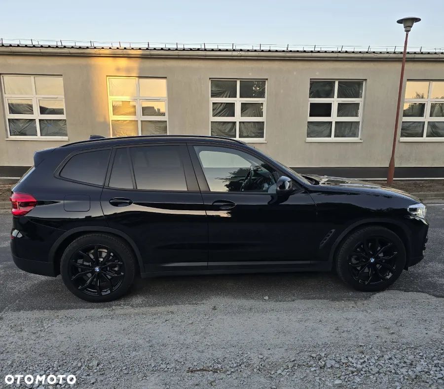 BMW X3 xDrive20d - 14