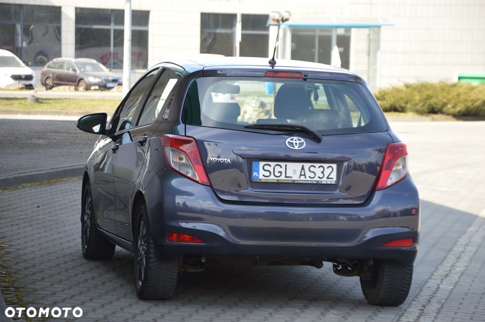 Toyota Yaris 1.33 Dynamic - 13