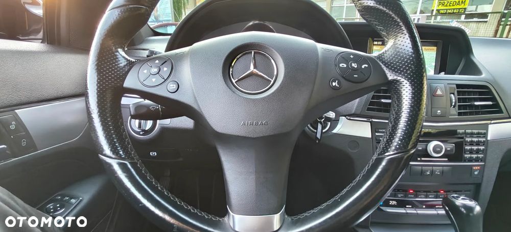 Mercedes-Benz Klasa E 350 CGI BlueEff - 34
