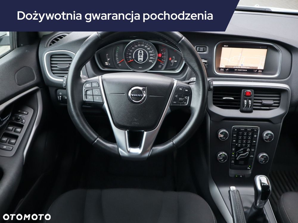 Volvo V40 - 9