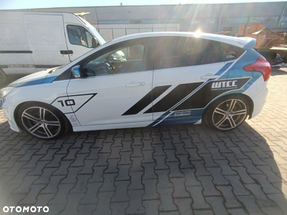 Ford Focus 1.6 EcoBoost Start-Stopp-System Champions Edition - 8