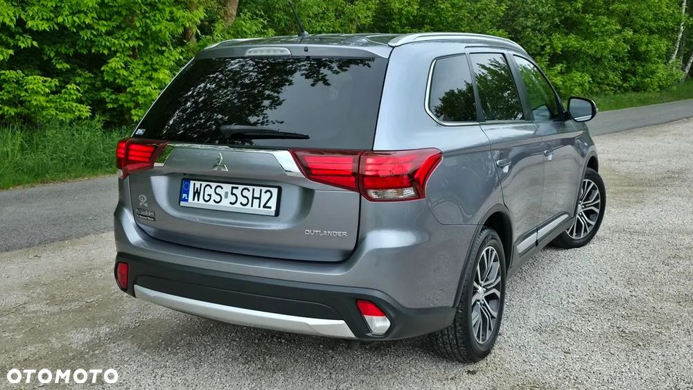 Mitsubishi Outlander 2.0 2WD CVT Edition - 12