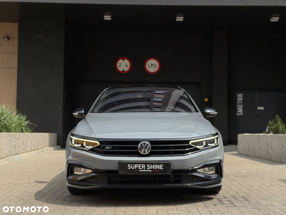 Volkswagen Passat - 3