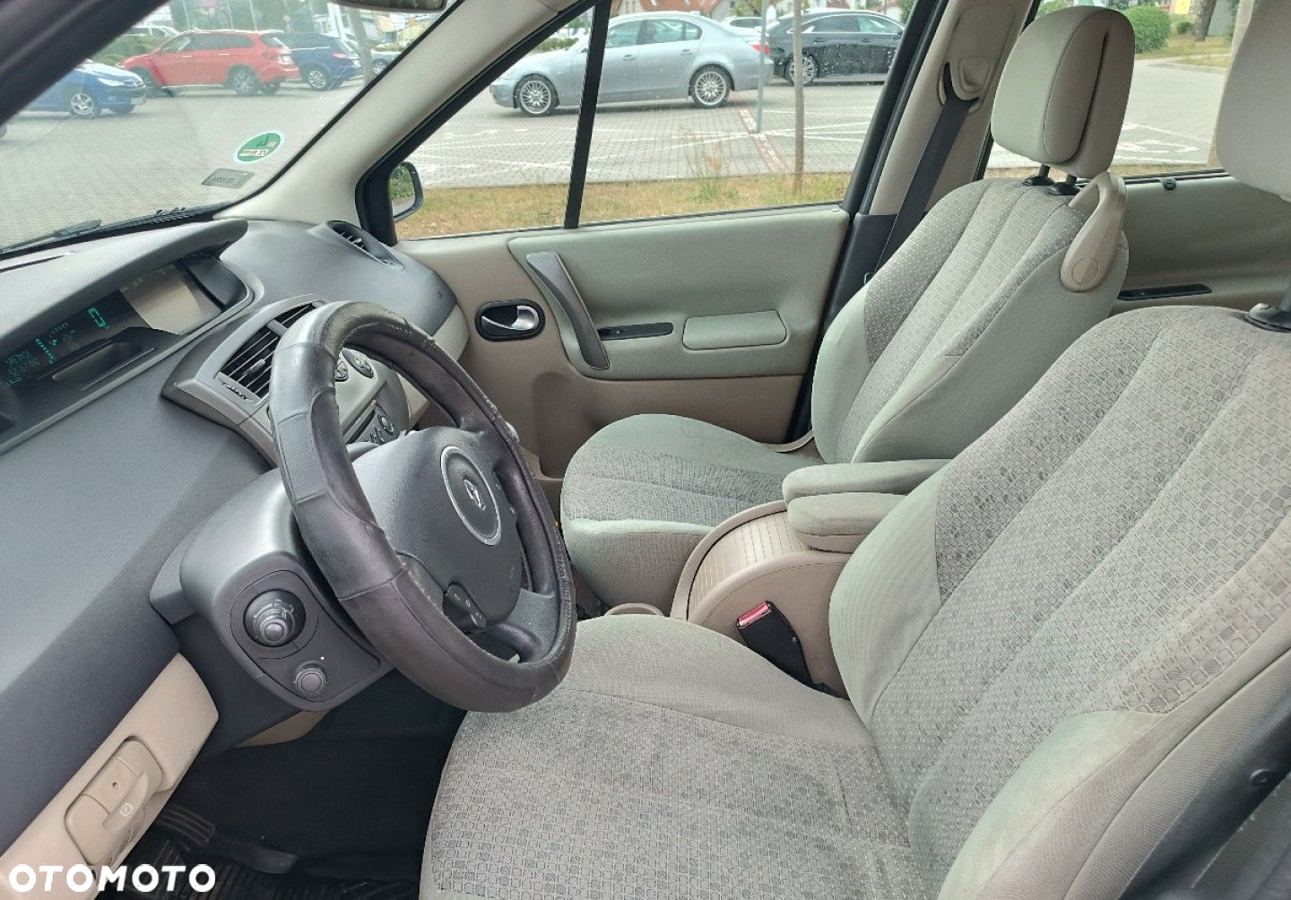 Renault Scenic - 17