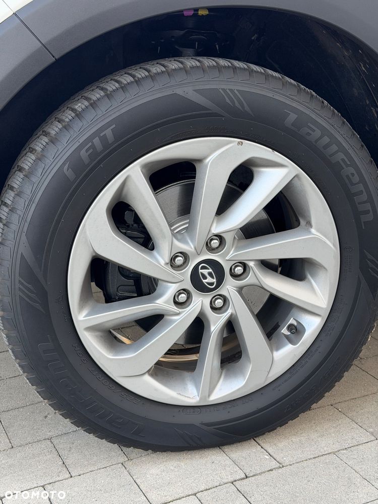 Hyundai Tucson 1.6 Turbo 4WD DCT Advantage - 19