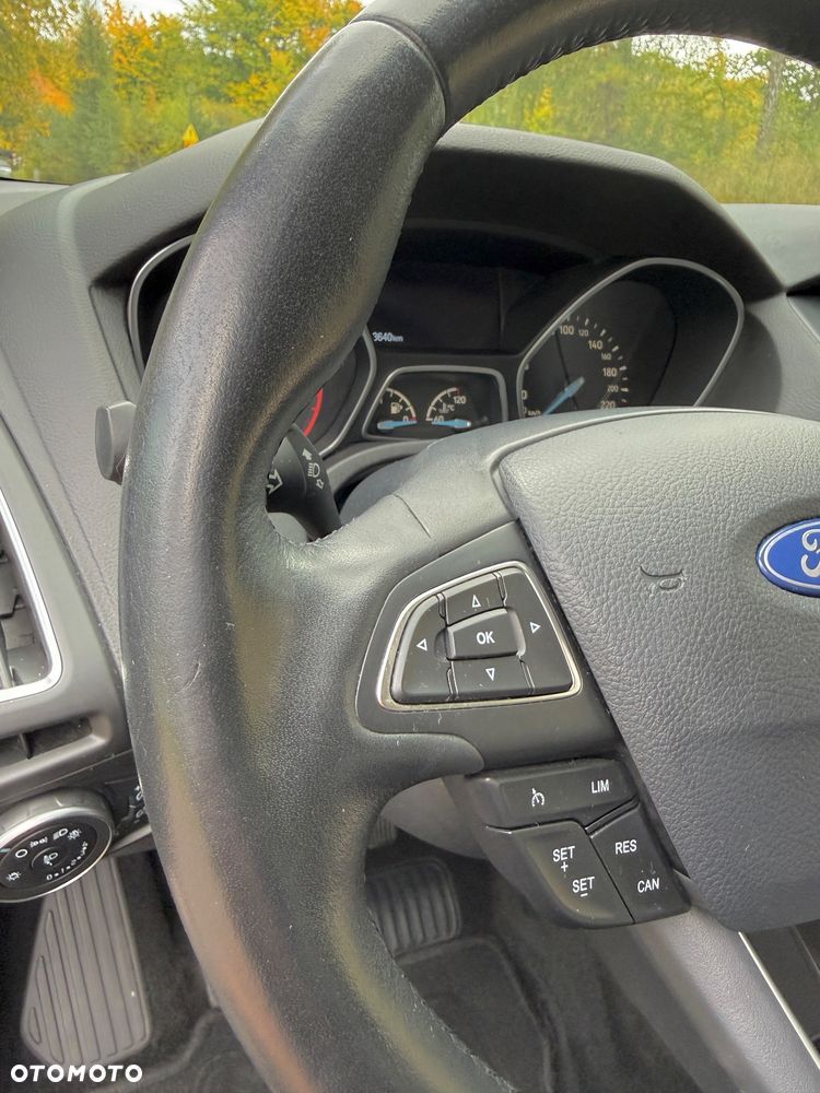 Ford Focus - 31