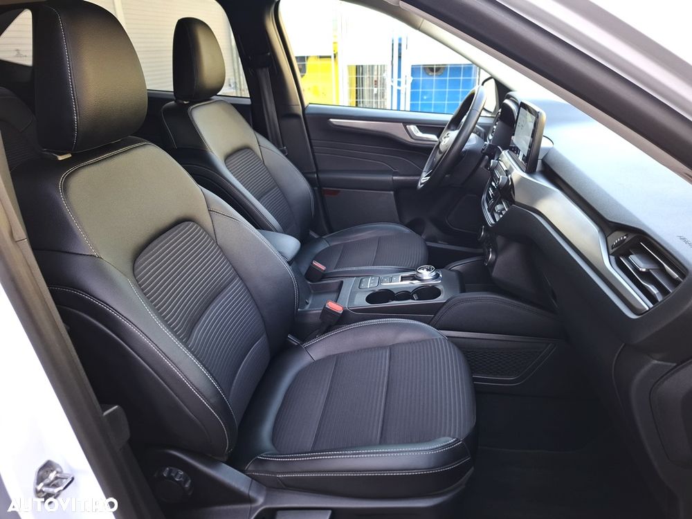 Ford Kuga 2.0 EcoBlue 4x4 Aut. TITANIUM X - 32