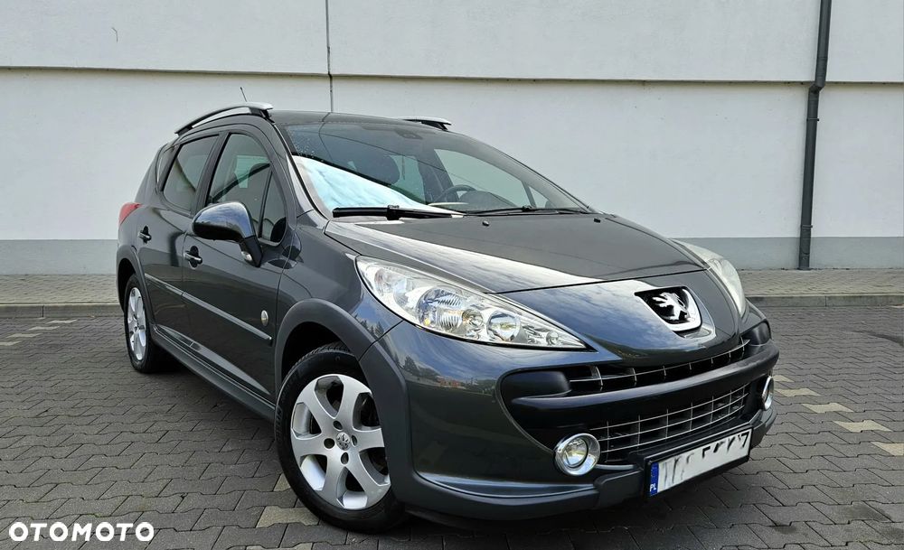 Peugeot 207 Outdoor 1.6 - 11