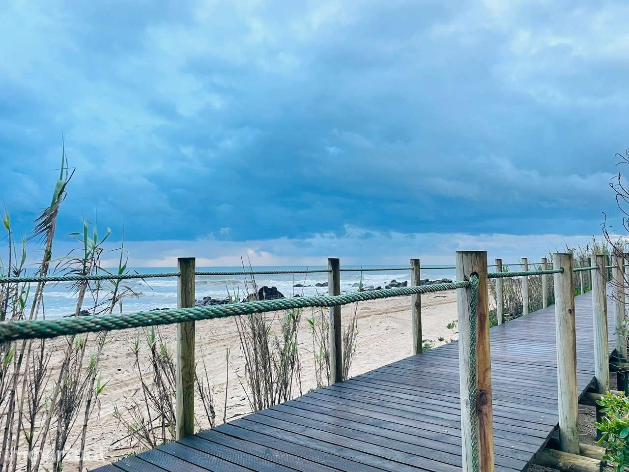 Terreno junto à Praia - Grande imagem: 3/23