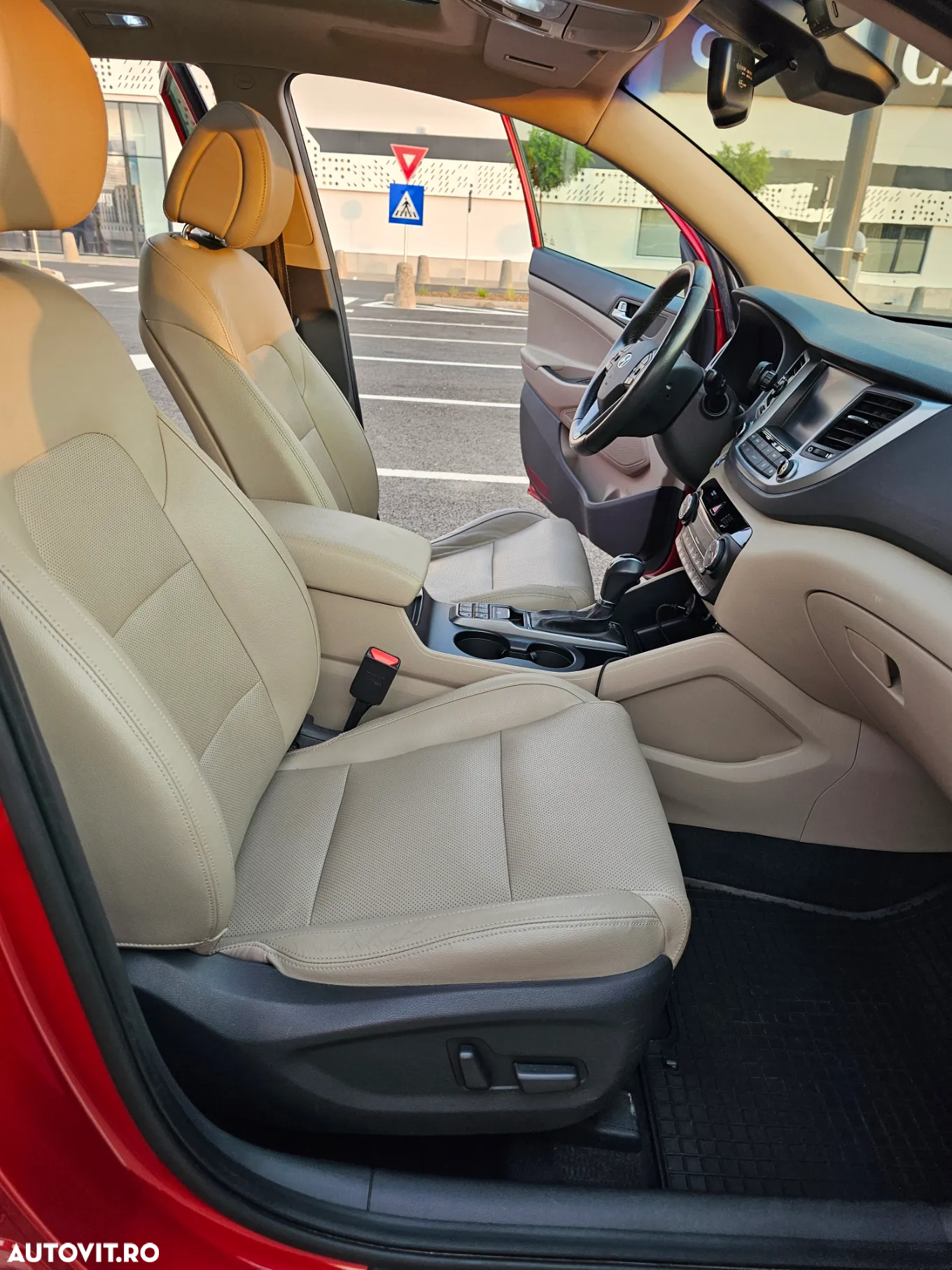 Hyundai Tucson 1.6 T-GDi 4WD 7DCT Luxury Pack+ - 13