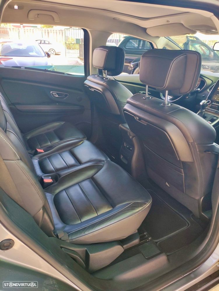 Renault Grand Scénic 1.6 dCi Bose Edition EDC SS - 21