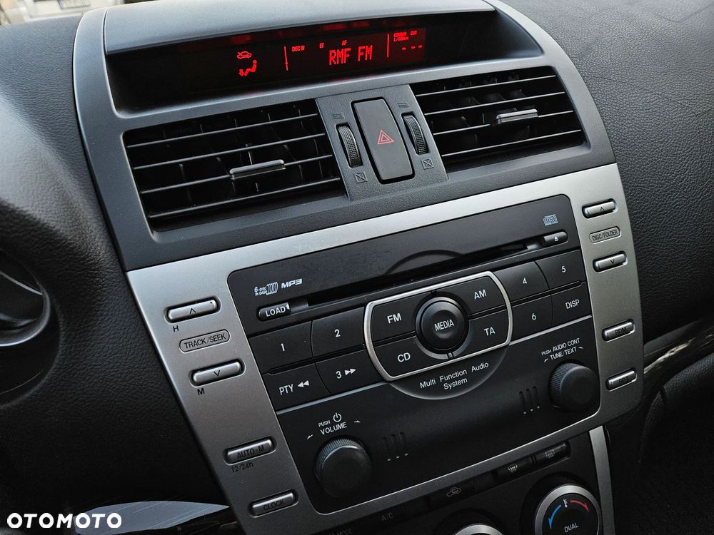 Mazda 6 Sport 1.8 Comfort - 32