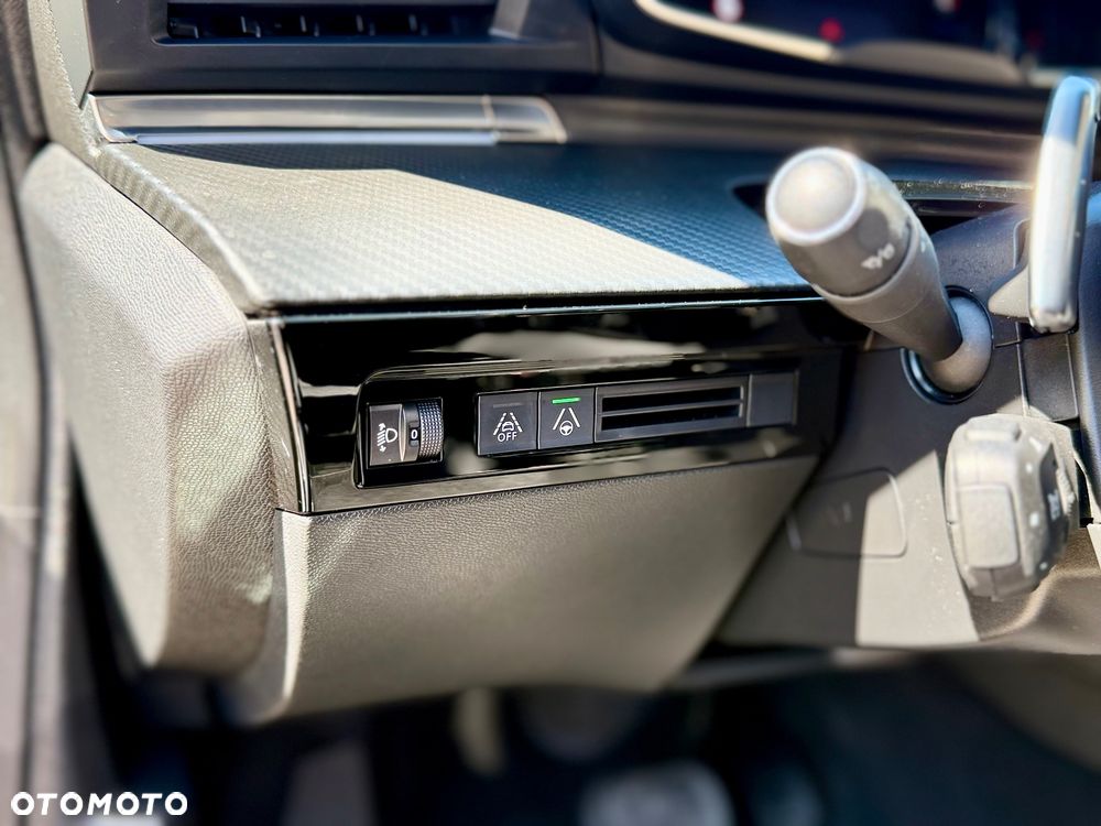Peugeot 508 BlueHDi 130 EAT8 Active - 26