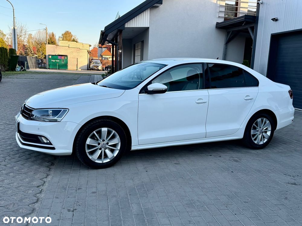 Volkswagen Jetta 1.4 TSI BMT Highline - 5