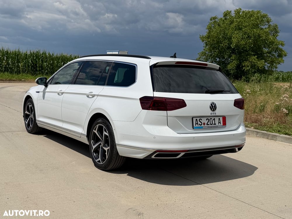 Volkswagen Passat - 39