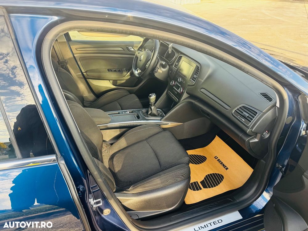 Renault Megane - 15
