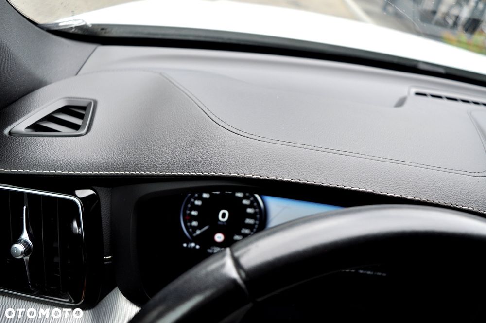 Volvo XC 60 - 27