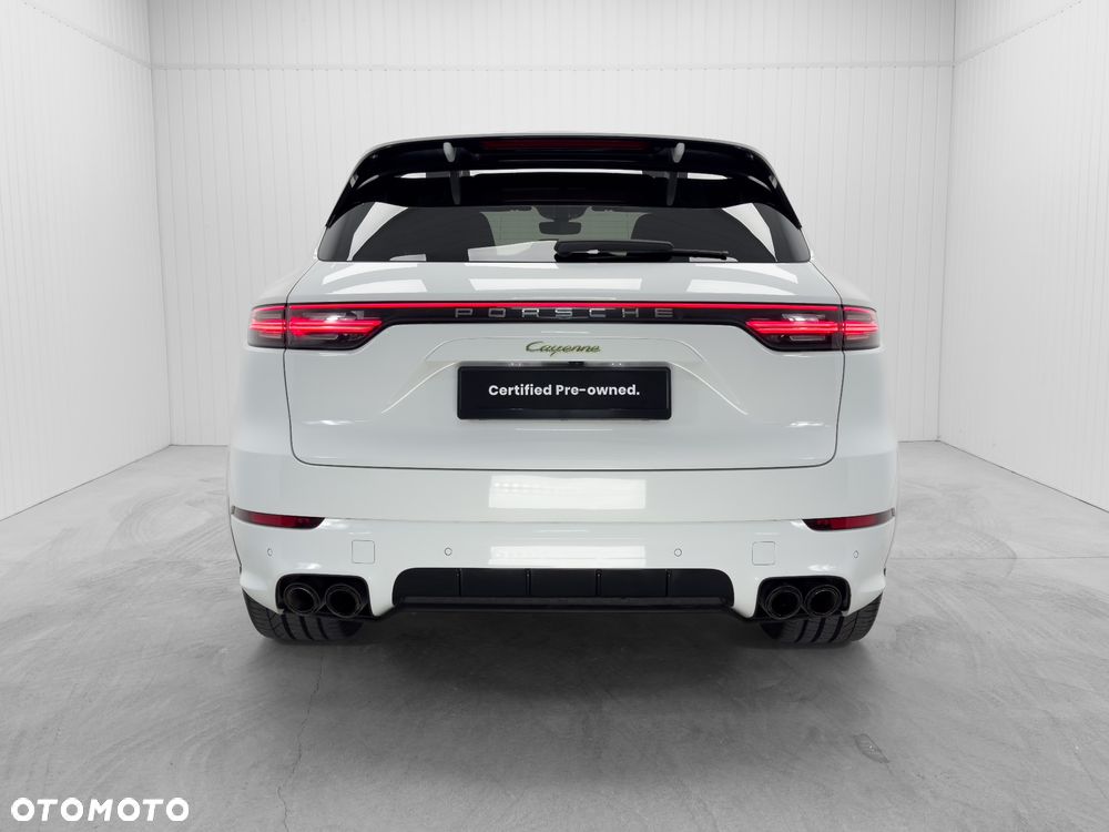 Porsche Cayenne - 15