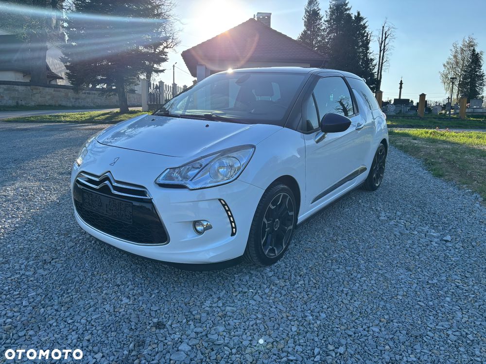 Citroën DS3 THP 155 SportChic - 3
