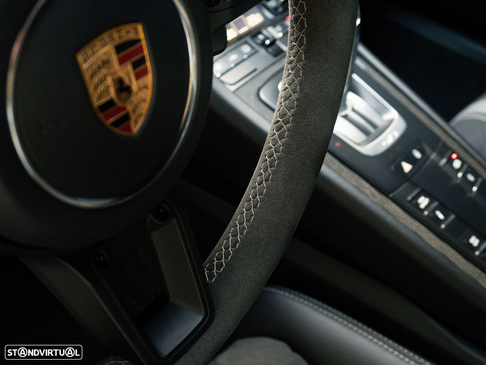 Porsche 911 (991) GT3 PDK - 34