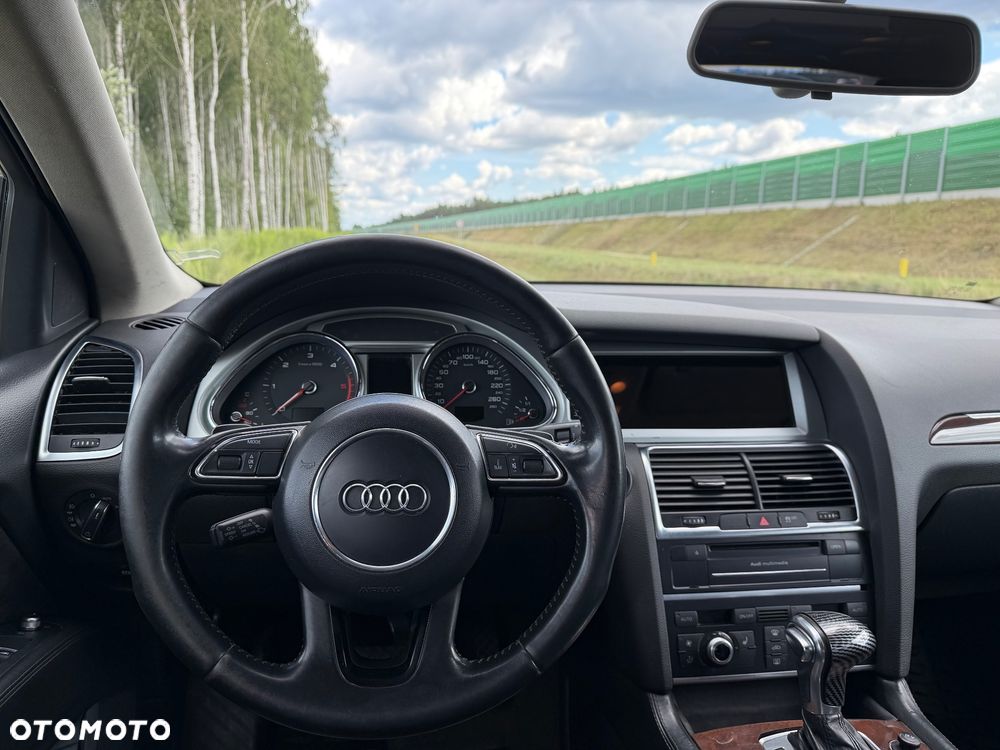 Audi Q7 3.0 TDI DPF clean diesel Quattro Tiptronic - 38