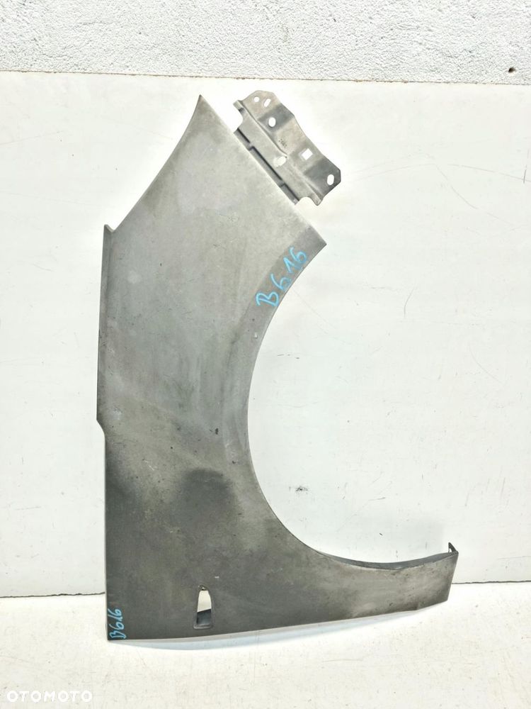 Opel Zafira C 12- Błotnik przód przedni PRAWY ŁADNY - 1