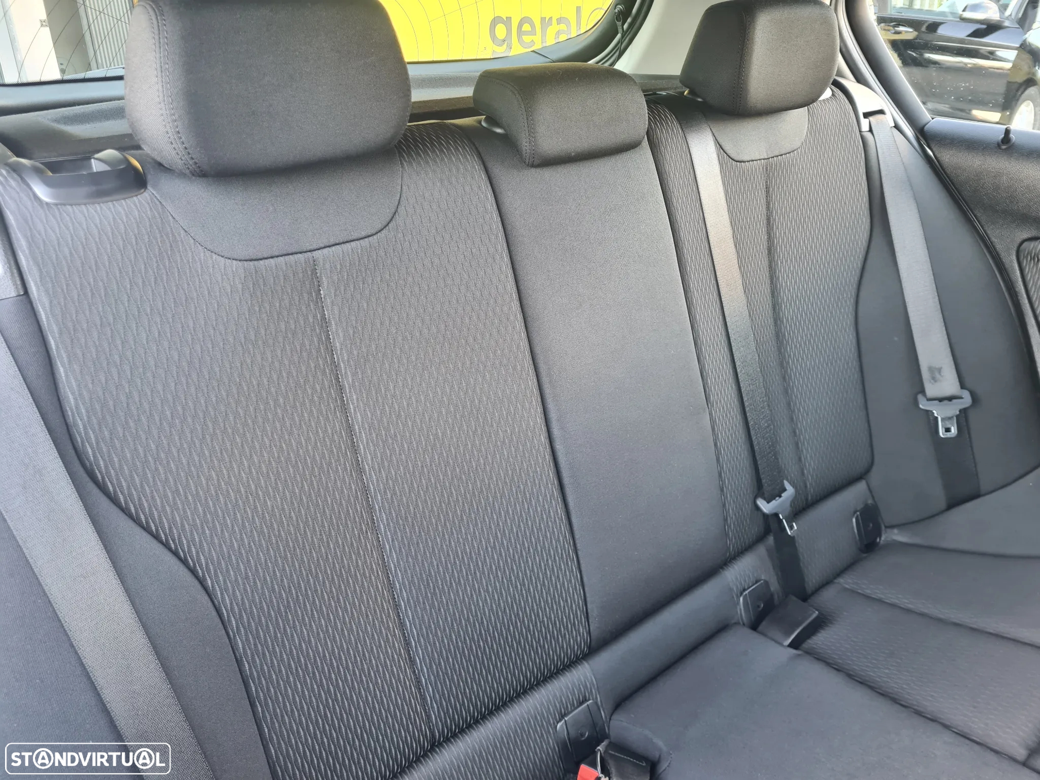 BMW 116 d Advantage - 19